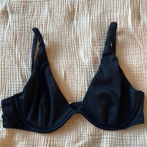 Hollister High Apex Ribbed Underwire Bikini Top